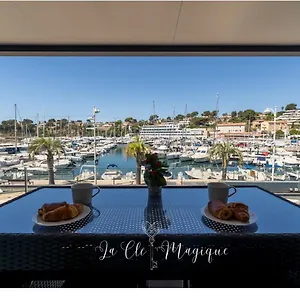 Apartment Magnifique Sur Le Port De Le Rouet
